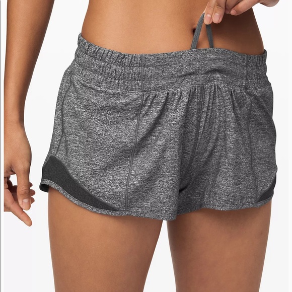 Lululemon Hotty Hot Shorts - Picture 6 of 7